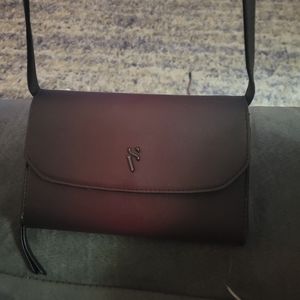 Simply Vera Wang Crossbody Bag